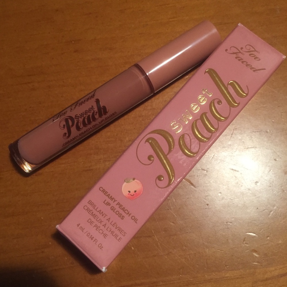 Too Faced Sweet Peach Lip Gloss π - Picture 2 of 10